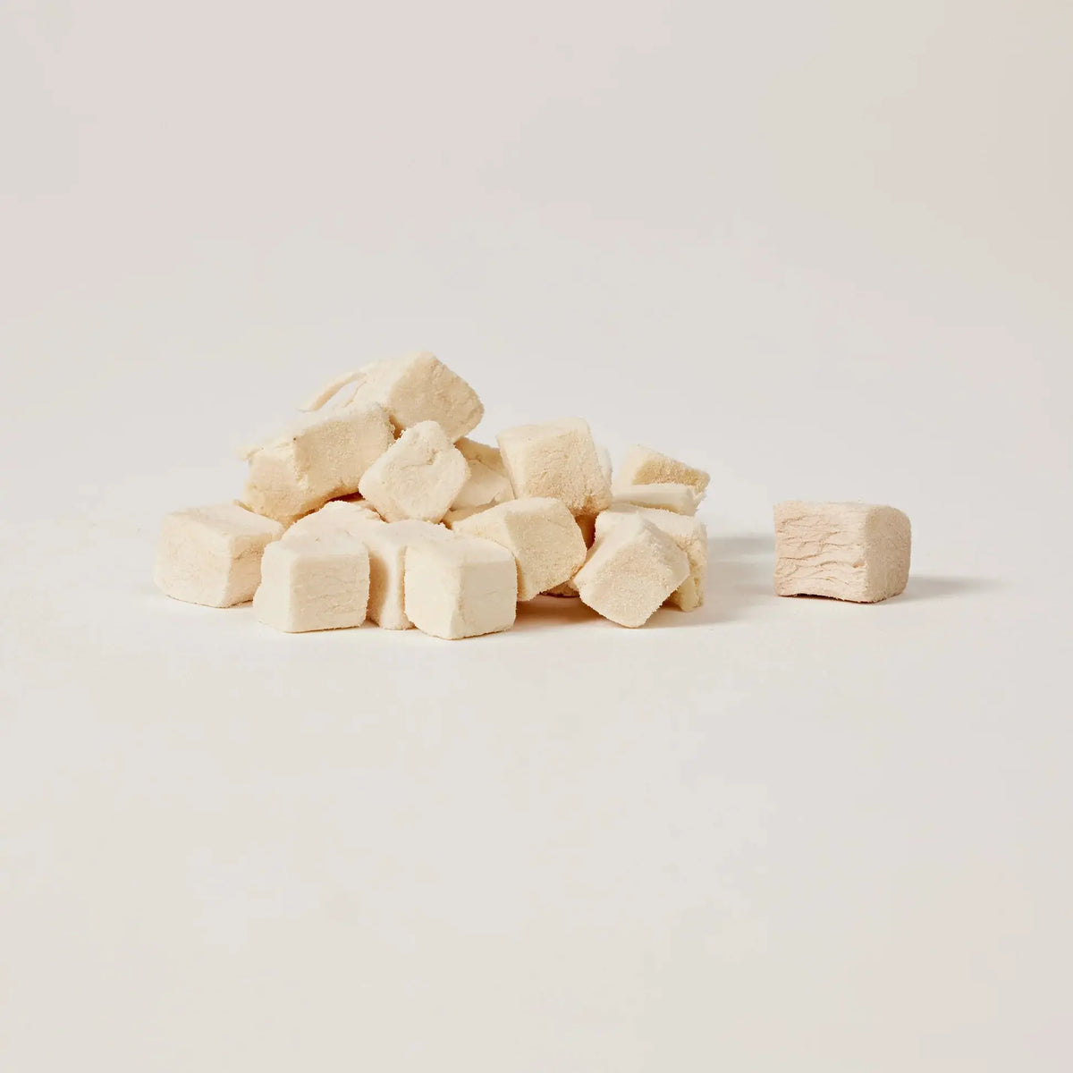 Delamour - Les Lyophilisées au Poulet – Friandises 100 % Naturelles pour Chien et Chat DELAMOUR